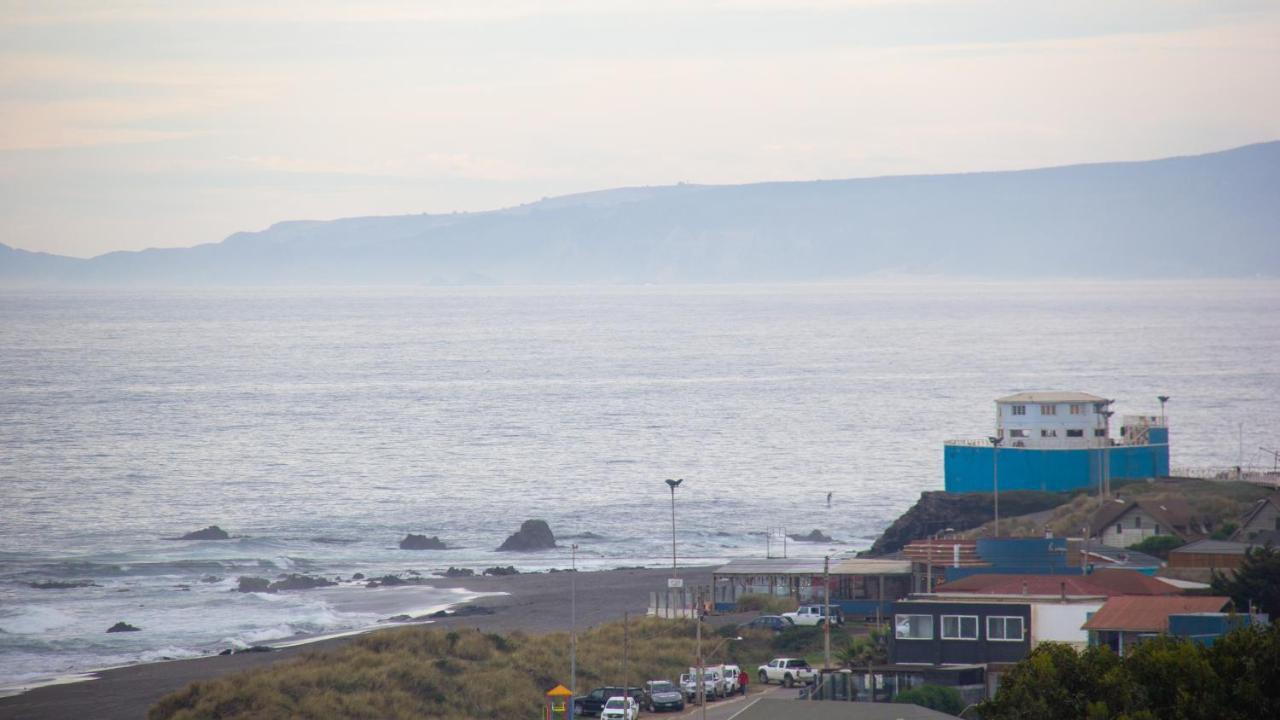 Eluney Pichilemu Luaran gambar