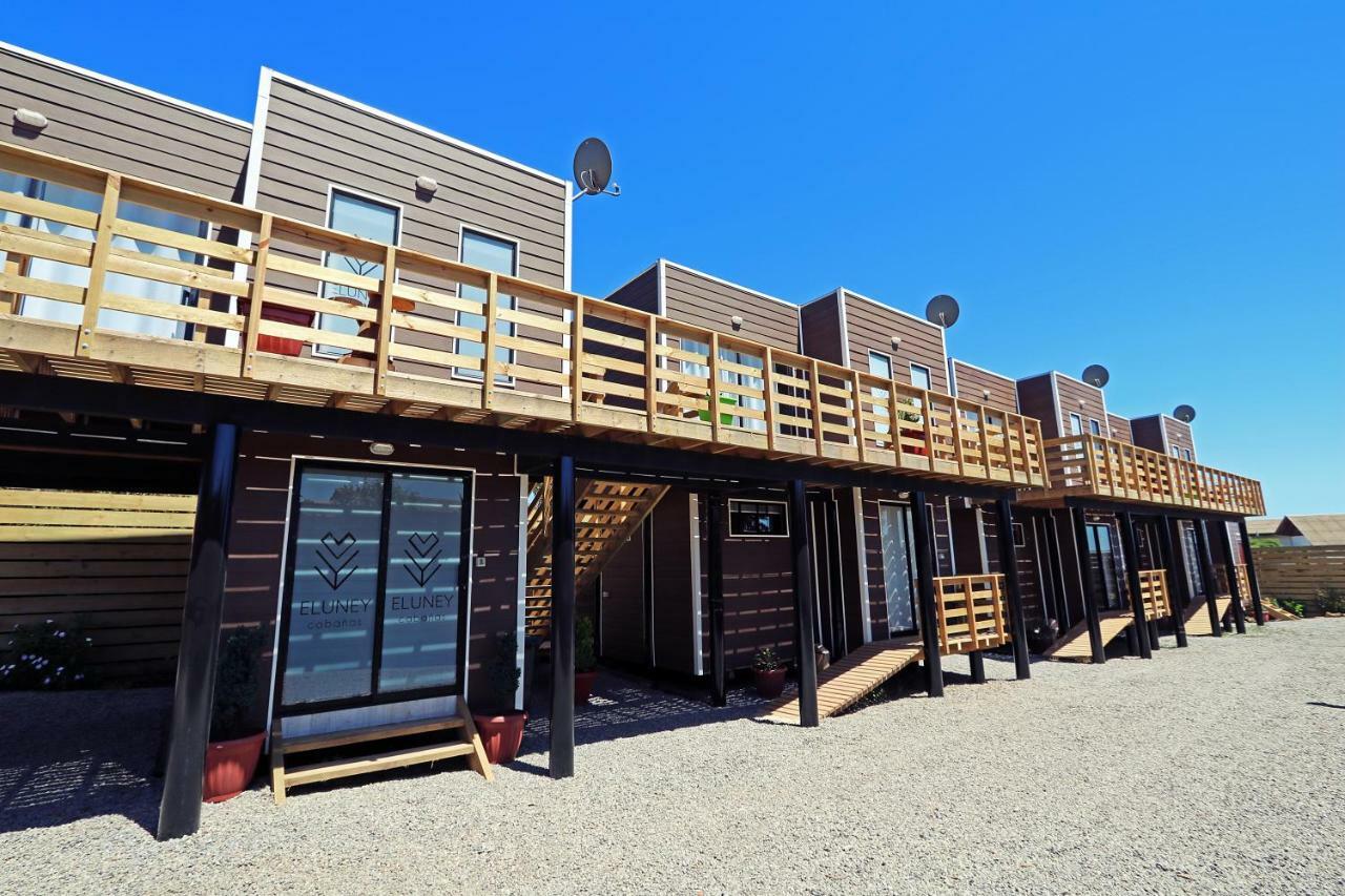 Eluney Pichilemu Luaran gambar